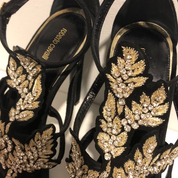 Roberto Cavalli Althea Suede Sandals - Picture 5 of 7